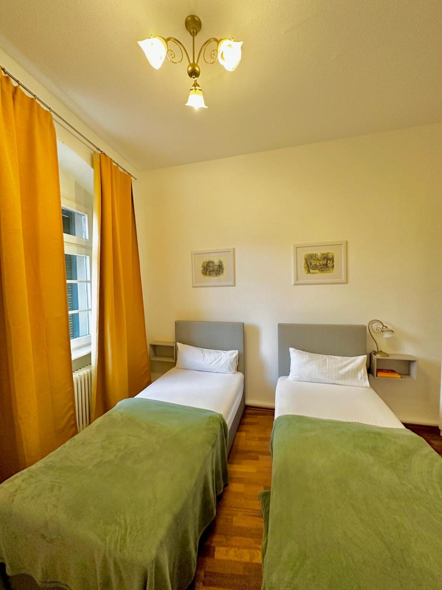 Hirsch Appartements Baden-Baden Eksteriør billede