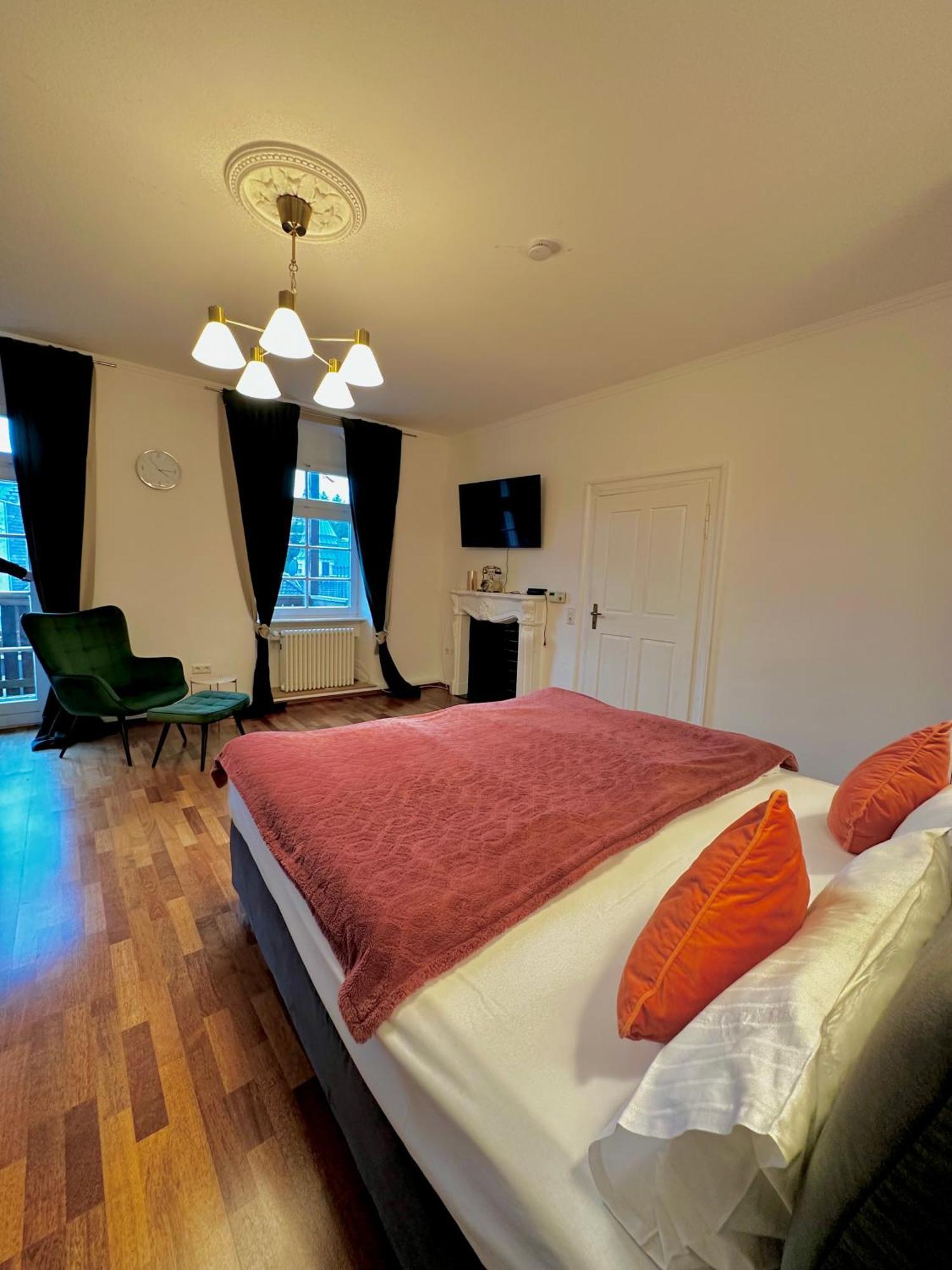 Hirsch Appartements Baden-Baden Eksteriør billede