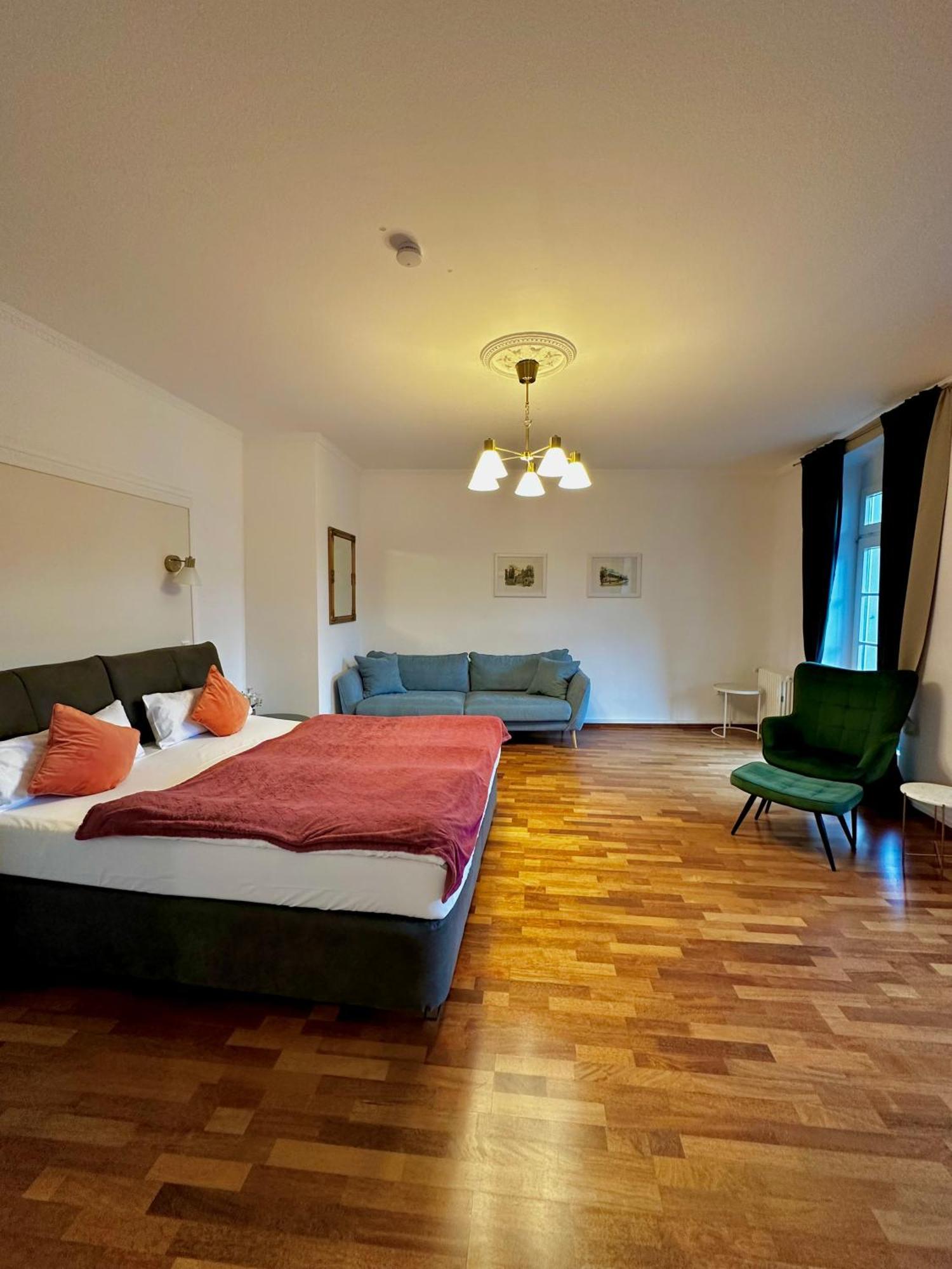 Hirsch Appartements Baden-Baden Eksteriør billede