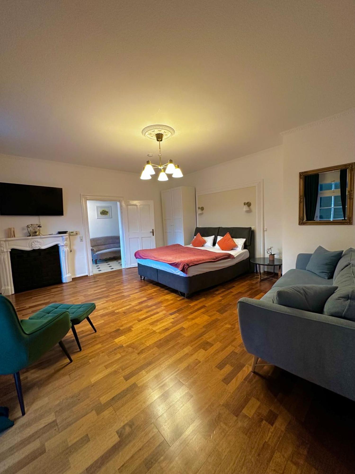 Hirsch Appartements Baden-Baden Eksteriør billede